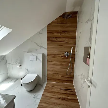 Ferma E Bleteve Stomici Vakantiehuis *