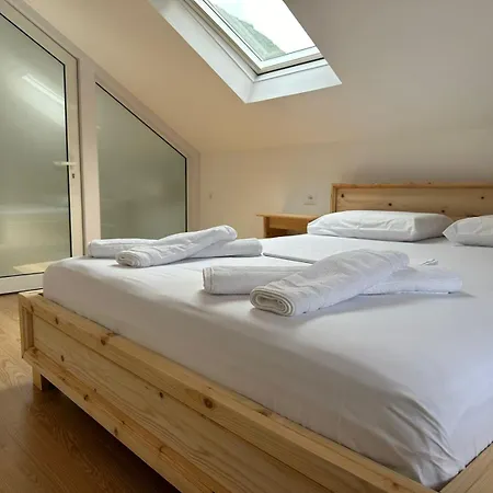 Guest house Ferma E Bleteve Stomici